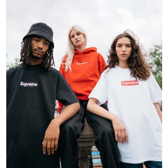 Supreme's Swarovski Box Logo Collection - Picture 2 of 4